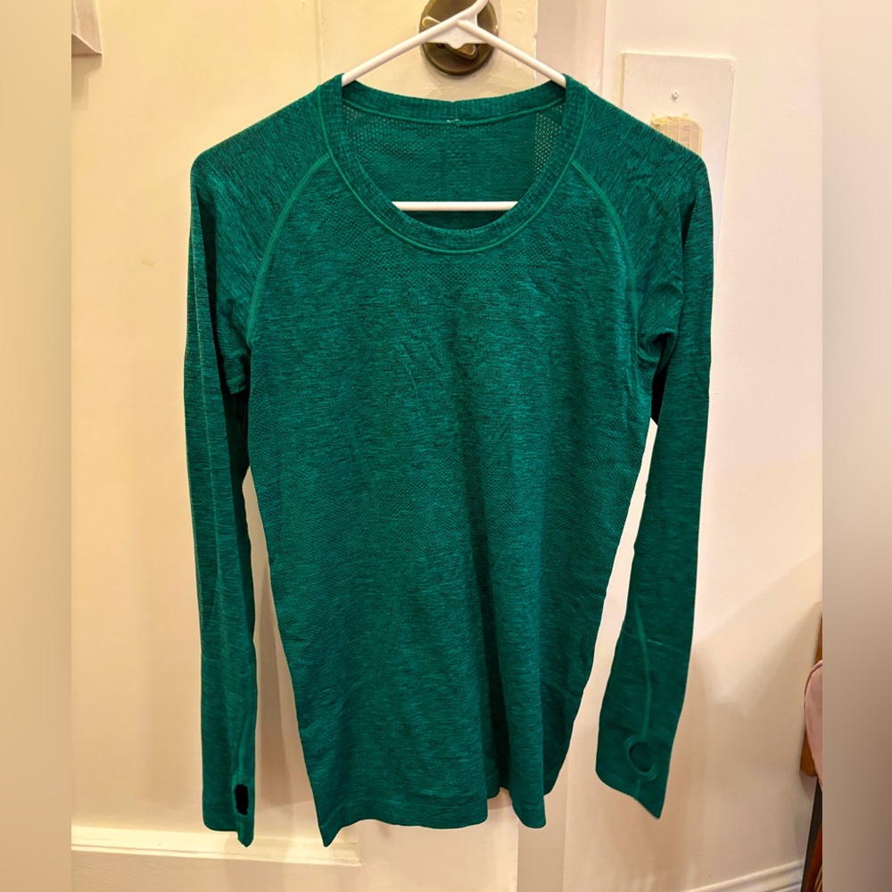 Lululemon Run Swiftly Long sleeve (size 8)